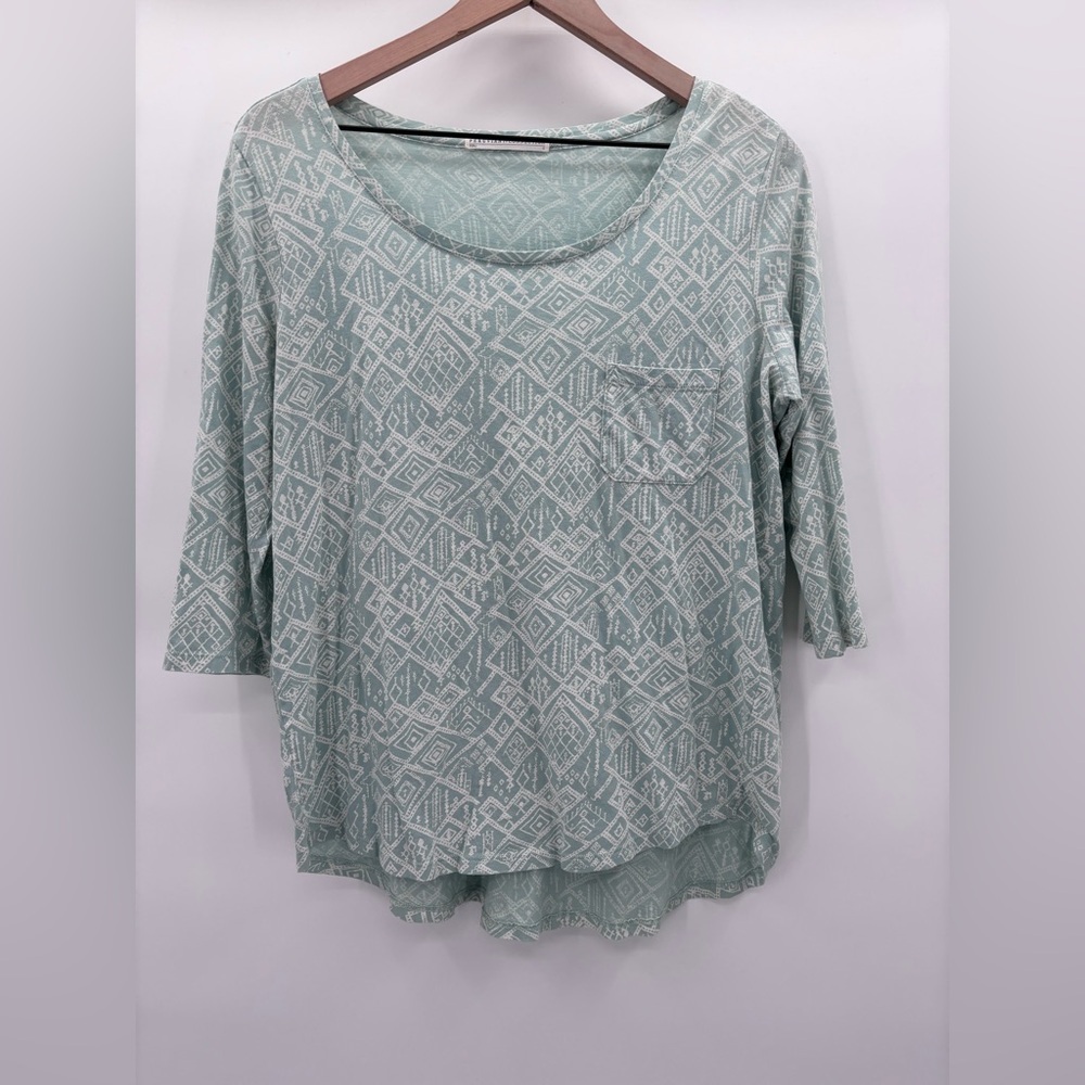 Peruvian Connection Scoop Neck Pullover  Shirt Small Mint/Off White Aztec Print